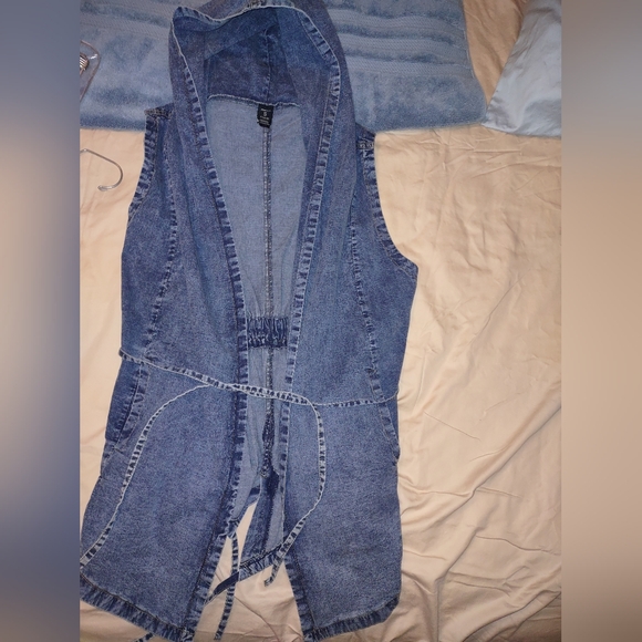 RedFox Ladies Denim Jean Sleeveless Hoodie - Picture 8 of 16